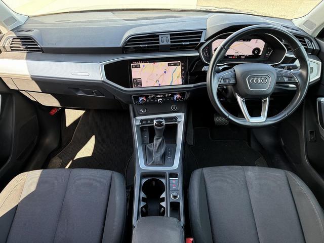 Ｑ３ ３５ＴＦＳＩアドバンスド　コンビニエンス＆アシスタンスＰＫＧ　スマホ連携　ＡＣＣ　レーンキープ　サイドアシスト　ドライブセレクト　全周囲カメラ　シートヒーター　純正１８インチＡＷ　アドバンストキー　ＬＥＤライト　バーチャルＣＰ（2枚目）