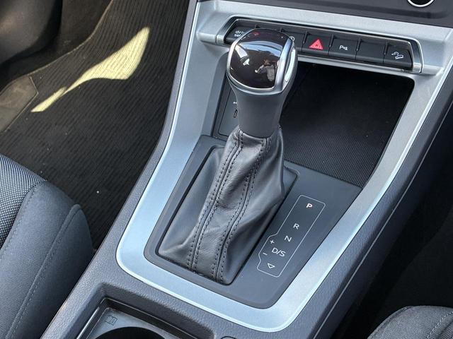 Ｑ３ ３５ＴＦＳＩアドバンスド　コンビニエンス＆アシスタンスＰＫＧ　スマホ連携　ＡＣＣ　レーンキープ　サイドアシスト　ドライブセレクト　全周囲カメラ　シートヒーター　純正１８インチＡＷ　アドバンストキー　ＬＥＤライト　バーチャルＣＰ（28枚目）