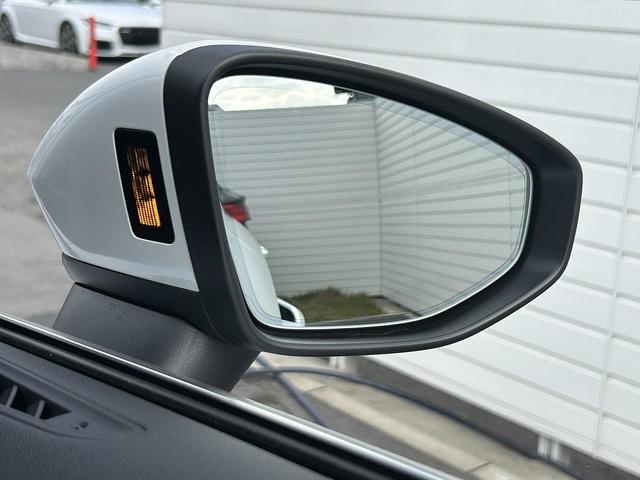 A3 スポーツバック30TFSIアドバンスド コンビニエンスPKG アシスタンスPKG SONOS ACC レーンアシスト サイドアシスト パークアシスト スマホ連携 マトリクスLED シートヒーター Bluetooth ワイヤレスチャージ(11枚目)