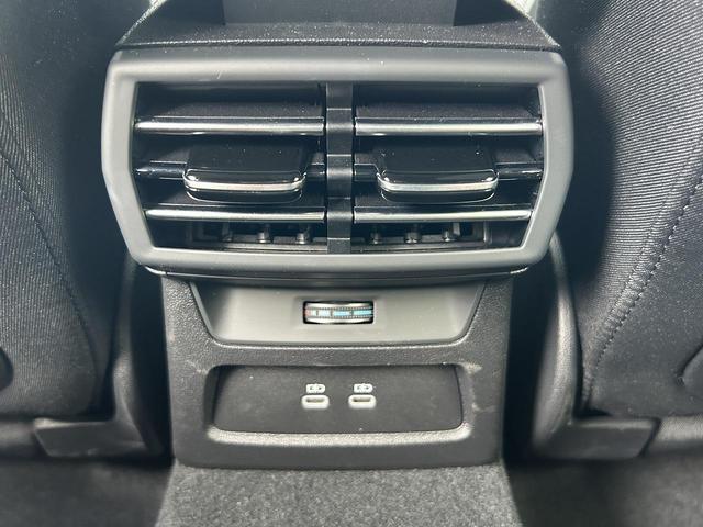 A3 スポーツバック30TFSIアドバンスド コンビニエンスPKG アシスタンスPKG SONOS ACC レーンアシスト サイドアシスト パークアシスト スマホ連携 マトリクスLED シートヒーター Bluetooth ワイヤレスチャージ(28枚目)