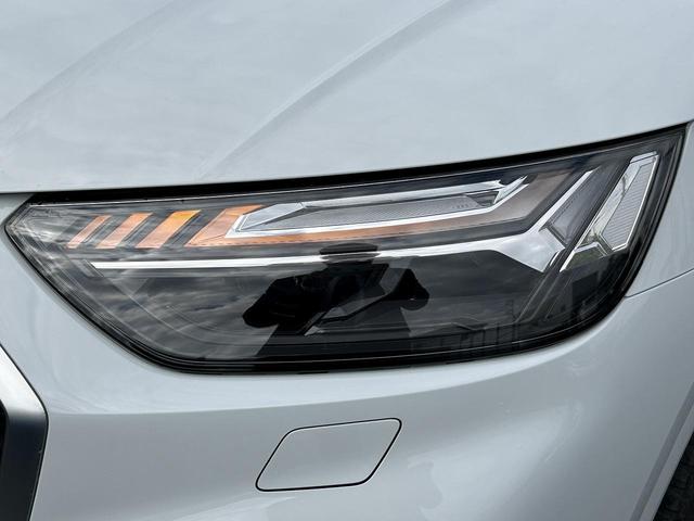 Q5 40TDIクワトロ Sライン オプション20インチAW SラインプラスPKG ACC レーンアシスト サイドアシスト 全周囲カメラ パークアシスト マトリクスヘッドライト 全席シートヒーター スマホ連携 バーチャルコックピット(12枚目)