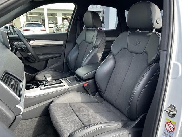 Q5 40TDIクワトロ Sライン オプション20インチAW SラインプラスPKG ACC レーンアシスト サイドアシスト 全周囲カメラ パークアシスト マトリクスヘッドライト 全席シートヒーター スマホ連携 バーチャルコックピット(14枚目)