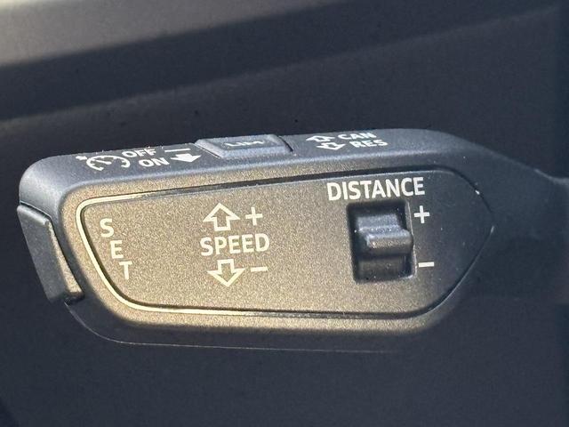 Ａ３ スポーツバック３０ＴＦＳＩアドバンスド　コンビニエンス＆アシスタンスＰＫＧライト　ナビゲーションＰＫＧ　ＡＣＣ　レーンアシスト　サイドアシスト　バックカメラ　前後ソナー　駐車アシスト　電動シート　シートヒーター　スマホ連携　純正１７ＡＷ（7枚目）