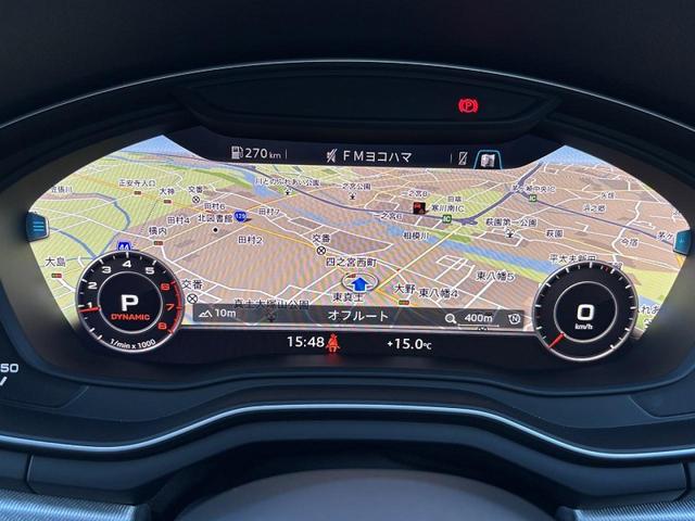 バーチャルコックピット『メーターパネル内に高解像度の１２．３インチ液晶ディスプレイを配置。ディスプレイ内に地図が表示され、ナビゲーションの確認の際にドライバーは視線の移動を少なくすることができます。