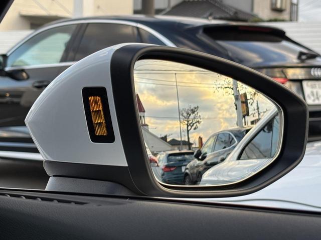 Ａ３セダン ３０ＴＦＳＩアドバンスド　コンビニエンス＆アシスタンスＰＫＧライト　ナビゲーションＰＫＧ　ＡＣＣ　レーンアシスト　サイドアシスト　バックカメラ　前後ソナー　駐車アシスト　電動シート　シートヒーター　スマホ連携　純正１７ＡＷ（14枚目）