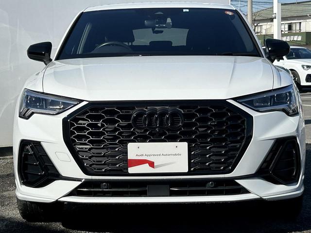 Ｑ３スポーツバック ３５ＴＦＳＩ　Ｓライン　プラスＰＫＧ　ブラックスタイリングＰＫＧ　スマホ連携　パーシャルレザー　コンビニ＆アシスタンスＰＫＧ　プライバシーガラス　アンビエントライト　純正１９インチＡＷ　全周囲カメラ　ＡＣＣ　１オーナー（18枚目）