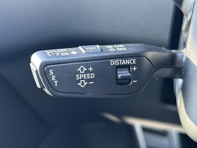 Ａ７スポーツバック ４５ＴＦＳＩクワトロ　Ｓラインパッケージ　テクノロジーＰＫＧ　純正２０インチＡＷ　スポーツＰＫＧ　ワンオーナー　パークアシスト　ＡＣＣ　レーンアシスト　全周囲カメラ　マトリクスＬＥＤ　アンビエントライト　スマホ連携　黒革　バーチャルＣＰ（10枚目）