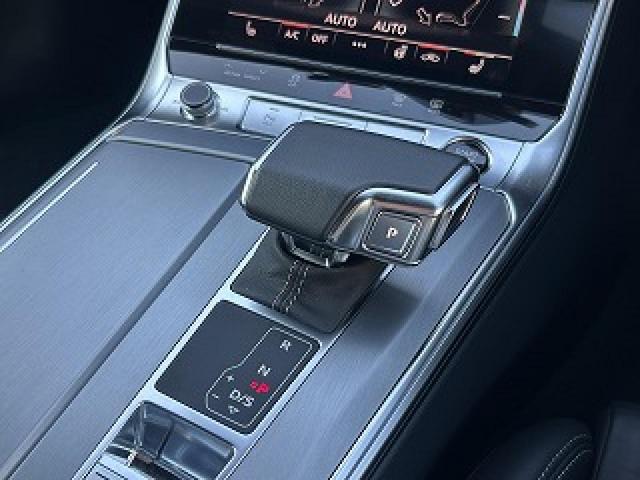 Ａ７スポーツバック ４５ＴＦＳＩクワトロ　Ｓラインパッケージ　テクノロジーＰＫＧ　純正２０インチＡＷ　スポーツＰＫＧ　ワンオーナー　パークアシスト　ＡＣＣ　レーンアシスト　全周囲カメラ　マトリクスＬＥＤ　アンビエントライト　スマホ連携　黒革　バーチャルＣＰ（27枚目）