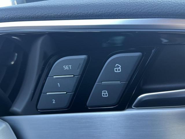 Ａ５スポーツバック ４０ＴＤＩクワトロ　Ｓライン　オプション１９インチＡＷ　コンフォートＰＫＧ　ＡＣＣ　レーンアシスト　サイドアシスト　パークアシスト　全周囲カメラ　ステアリングヒーター　マトリクスＬＥＤ　シートヒーター　スマホ連携（25枚目）