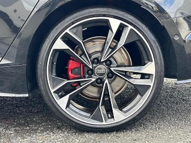 Ａ５スポーツバック Ｓラインコンペティションプラス　１２５台限定　専用２０インチＡＷ　レッドキャリパー　ファイナッパーレザー　ブラックスタイリングＰＫＧ　　コンフォートＰＫＧ　ダンピングコントロールサス　ワイヤレスチャージ　スマホ連携　シートヒータ（13枚目）