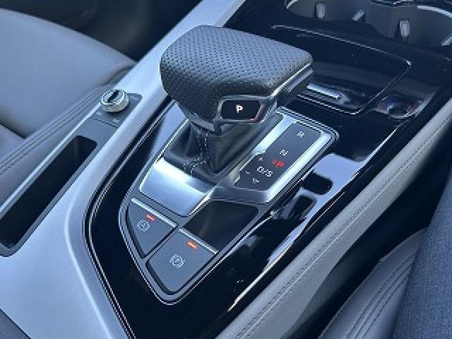 Ａ５スポーツバック Ｓラインコンペティションプラス　１２５台限定　専用２０インチＡＷ　レッドキャリパー　ファイナッパーレザー　ブラックスタイリングＰＫＧ　　コンフォートＰＫＧ　ダンピングコントロールサス　ワイヤレスチャージ　スマホ連携　シートヒータ（31枚目）