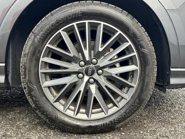 Q3スポーツバック 35TFSI Sライン ブラックスタイリングPKG コンビニエンス&アシスタンスPKG プラスPKG パーシャルレザー スマホ連携 ワイヤレスチャージング ドライブセレクト マルチカラーアンビエントライト 1オーナー(23枚目)
