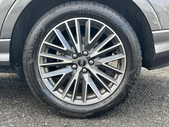 Q3スポーツバック 35TFSI Sライン ブラックスタイリングPKG コンビニエンス&アシスタンスPKG プラスPKG パーシャルレザー スマホ連携 ワイヤレスチャージング ドライブセレクト マルチカラーアンビエントライト 1オーナー(24枚目)