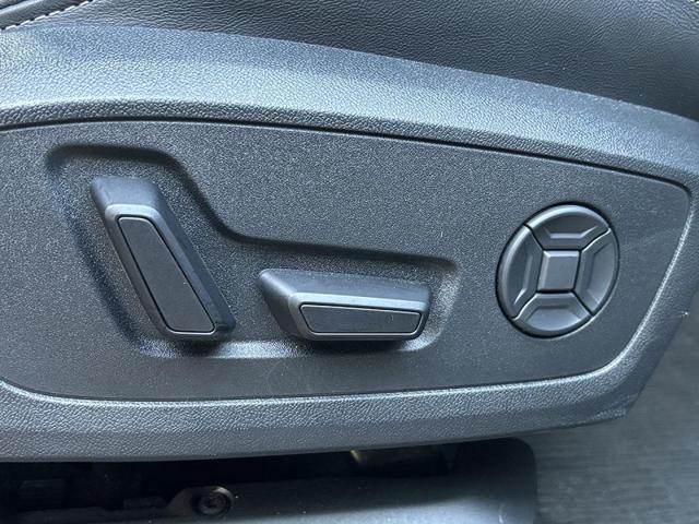 Q3スポーツバック 35TFSI Sライン ブラックスタイリングPKG コンビニエンス&アシスタンスPKG プラスPKG パーシャルレザー スマホ連携 ワイヤレスチャージング ドライブセレクト マルチカラーアンビエントライト 1オーナー(29枚目)