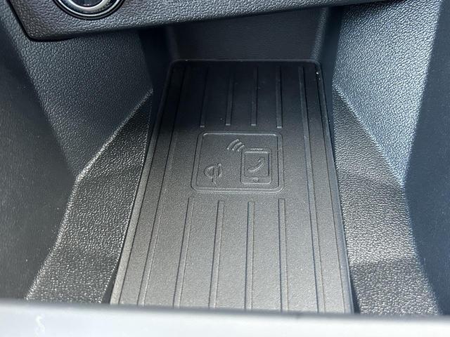 A1スポーツバック 25TFSI Sライン コンビニ&アシスタンスPKG スマホ連携 コントラストルーフ インテリアプラスPKG ワイヤレスチャージ ACC サイドアシスト ハーフレザー パドルシフト シートヒーター 17インチAW 1オーナー(5枚目)