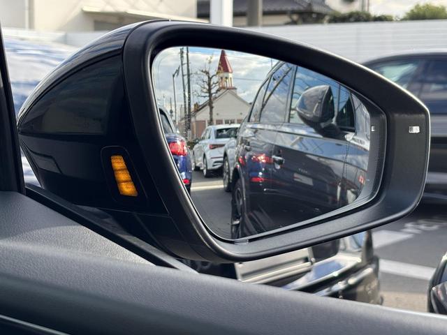 Q4スポーツバック e-トロン 40e-トロン Sライン スポーツサスペンション 20インチAW マトリクスLED 黒革 ACC 全周囲カメラ 前席シートヒーター ワイヤレスチャージ アンビエントライト アコースティックガラス 3ゾーンエアコン(10枚目)