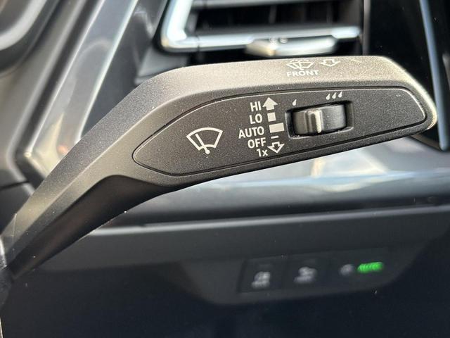 Q4スポーツバック e-トロン 40e-トロン Sライン サンルーフ SONOSサウンドシステム SラインインテリアプラスPKG TVチューナー マトリクスLED ACC レーンアシスト サイドアシスト 全周囲カメラ ワイヤレスチャージ 20インチAW(31枚目)