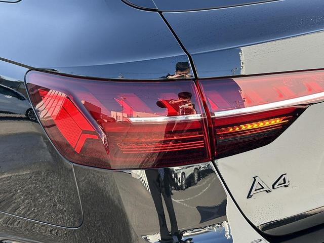 A4アバント 35TFSI Sライン ブラックスタイリングPKG オプション19インチAW Sラインプラス TVチューナー コンフォートPKG 全周囲カメラ アンビエントライト スマホ連携 マトリクスLED ワイヤレスチャージ(22枚目)