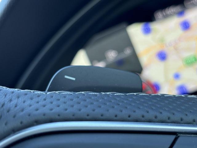 A4アバント 35TFSI Sライン ブラックスタイリングPKG オプション19インチAW Sラインプラス TVチューナー コンフォートPKG 全周囲カメラ アンビエントライト スマホ連携 マトリクスLED ワイヤレスチャージ(27枚目)