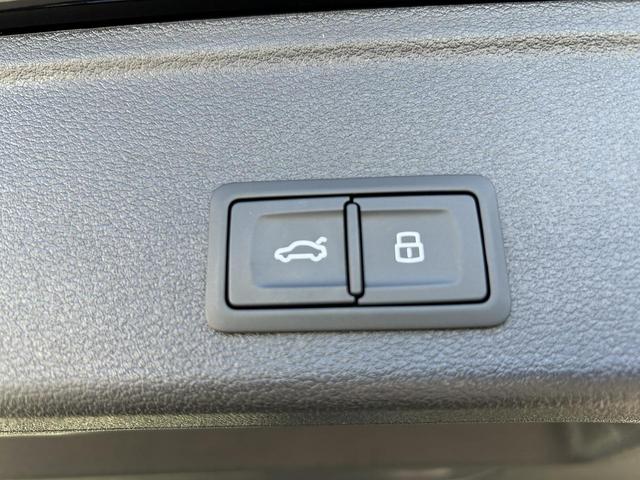 A4アバント 35TFSI Sライン ブラックスタイリングPKG オプション19インチAW Sラインプラス TVチューナー コンフォートPKG 全周囲カメラ アンビエントライト スマホ連携 マトリクスLED ワイヤレスチャージ(34枚目)