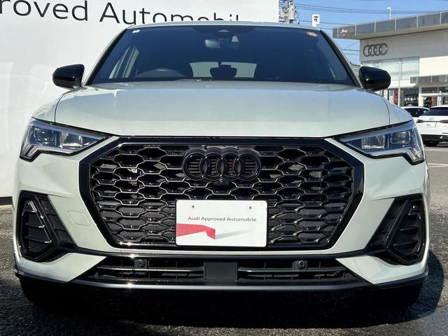 Q3スポーツバック ダイナミックエディション RSダンピングコントロールサス ブラックスタイリングPKG 専用20インチAW スマホ連携 ワイヤレスチャージ パーシャルレザー アンビエントライト サイドアシスト コントラストペイント 1オーナー(18枚目)