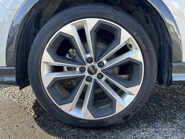 Q3スポーツバック ダイナミックエディション RSダンピングコントロールサス ブラックスタイリングPKG 専用20インチAW スマホ連携 ワイヤレスチャージ パーシャルレザー アンビエントライト サイドアシスト コントラストペイント 1オーナー(23枚目)