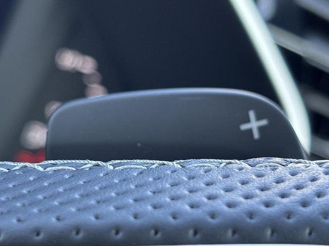 Q3スポーツバック ダイナミックエディション RSダンピングコントロールサス ブラックスタイリングPKG 専用20インチAW スマホ連携 ワイヤレスチャージ パーシャルレザー アンビエントライト サイドアシスト コントラストペイント 1オーナー(30枚目)