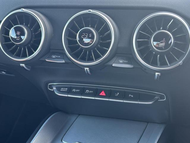 TTクーペ 40TFSI スタイルPKG コンフォートPKG 18インチAW ドライブセレクト TVチューナー スマホ連携 可変式リアウィング ホールドアシスト Bluetooth シートヒーター TVチューナー(21枚目)
