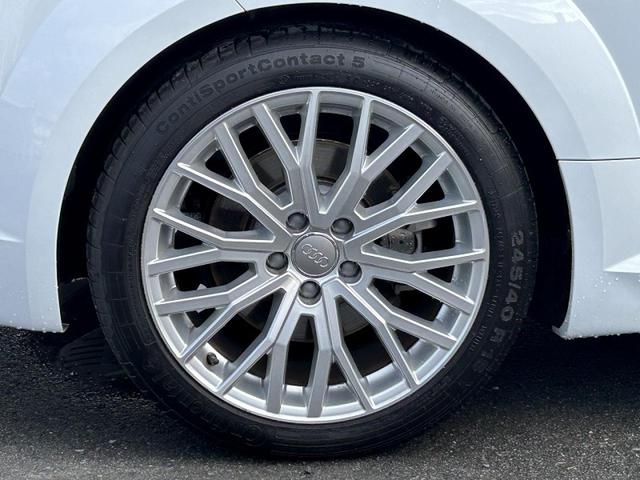 ＴＴクーペ ４５ＴＦＳＩクワトロ　Ｓラインパッケージ　コンフォートＰＫＧ　マトリクスＬＥＤ　シートヒーター　　サイドアシスト　スマホ連携　バーチャルコックピット　バックカメラ　ドライブセレクト　パドルシフト　１８インチＡＷ　１オーナー（23枚目）