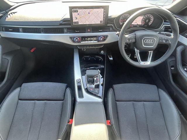 Ａ４ ３５ＴＦＳＩ　Ｓライン　コンフォートＰＫＧ　ＴＶチューナー　ＳラインプラスＰＫＧ　ＡＣＣ　レーンアシスト　サイドアシスト　シートヒーター　パークアシスト　スマホ連携　ワイヤレスチャージ　マトリクスＬＥＤ　１オーナー（2枚目）
