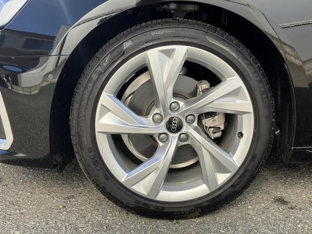 Ａ４ ３５ＴＦＳＩ　Ｓライン　コンフォートＰＫＧ　ＴＶチューナー　ＳラインプラスＰＫＧ　ＡＣＣ　レーンアシスト　サイドアシスト　シートヒーター　パークアシスト　スマホ連携　ワイヤレスチャージ　マトリクスＬＥＤ　１オーナー（13枚目）