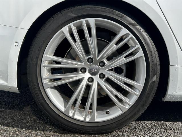 A7スポーツバック 45TFSIクワトロ Sラインパッケージ サンルーフ アシスタンスPKG HDマトリクスLED ACC レーンアシスト サイドアシスト 全周囲カメラ 20インチAW スマホ連携 ワイヤレスチャージ マルチカラーアンビエントライト(22枚目)