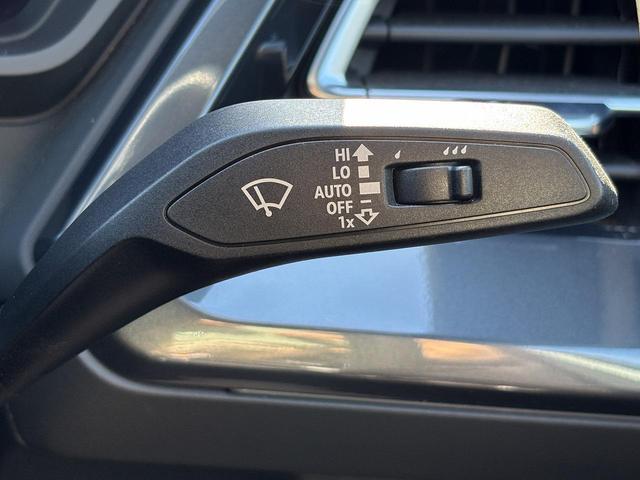 Q4スポーツバック e-トロン 40e-トロン Sライン SラインインテリアプラスPKG マトリクスLEDヘッドライト マルチカラーアンビエントライト パーシャルレザー アンビエントライト ACC レーンアシスト サイドアシスト 全周囲カメラ 純正20インチ(27枚目)