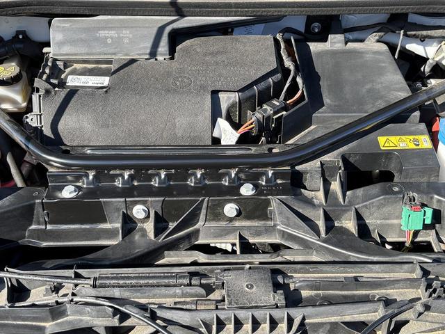 Q4スポーツバック e-トロン 40e-トロン Sライン SラインインテリアプラスPKG マトリクスLEDヘッドライト マルチカラーアンビエントライト パーシャルレザー アンビエントライト ACC レーンアシスト サイドアシスト 全周囲カメラ 純正20インチ(37枚目)