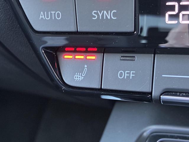 A3 スポーツバック30TFSIアドバンスド コンビニエンス&アシスタンスPKG ナビゲーションPKG テクノロジーPKG シートヒーター サイドアシスト レーンアシスト ACC バックカメラ ワイヤレスチャージ スマホ連携 1オーナー(10枚目)