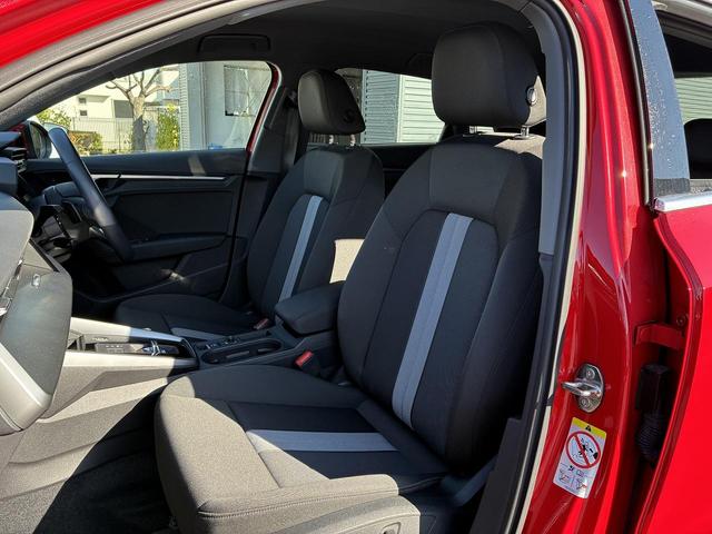 A3 スポーツバック30TFSIアドバンスド コンビニエンス&アシスタンスPKG ナビゲーションPKG テクノロジーPKG シートヒーター サイドアシスト レーンアシスト ACC バックカメラ ワイヤレスチャージ スマホ連携 1オーナー(14枚目)