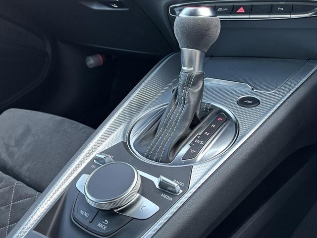 TT RSクーペ ベースグレード セラミックディスクブレーキ オプション20インチAW マトリクスOLEDリアライト アシスタンスPKG アクティブレーンアシスト クルコン サイドアシスト TVチューナー(31枚目)