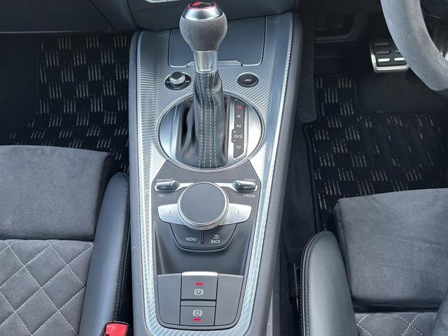 TT RSクーペ ベースグレード セラミックディスクブレーキ オプション20インチAW マトリクスOLEDリアライト アシスタンスPKG アクティブレーンアシスト クルコン サイドアシスト TVチューナー(32枚目)