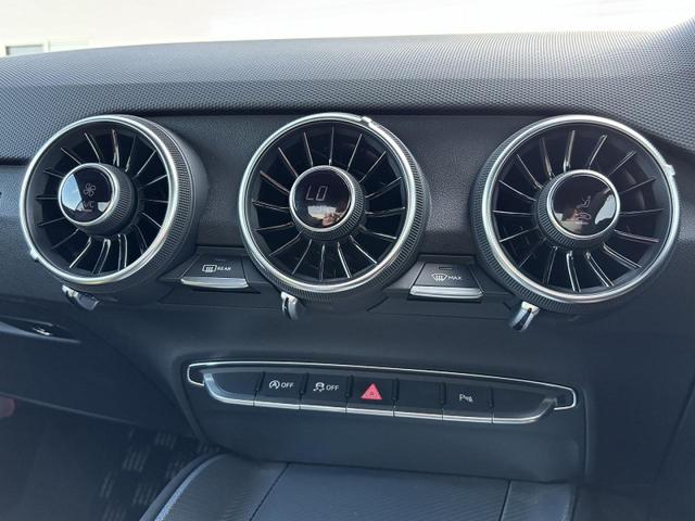 TT RSクーペ ベースグレード セラミックディスクブレーキ オプション20インチAW マトリクスOLEDリアライト アシスタンスPKG アクティブレーンアシスト クルコン サイドアシスト TVチューナー(33枚目)