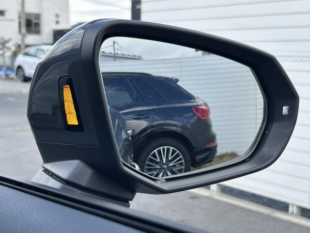 Q2 30TFSIスポーツ オプション17インチAW アシスタンスPKG ナビゲーションPKG レーンアシスト サイドアシスト ACC スマホ連携 バーチャルコックピット バックカメラ シートヒーター 電動リアゲート 1オーナー(10枚目)