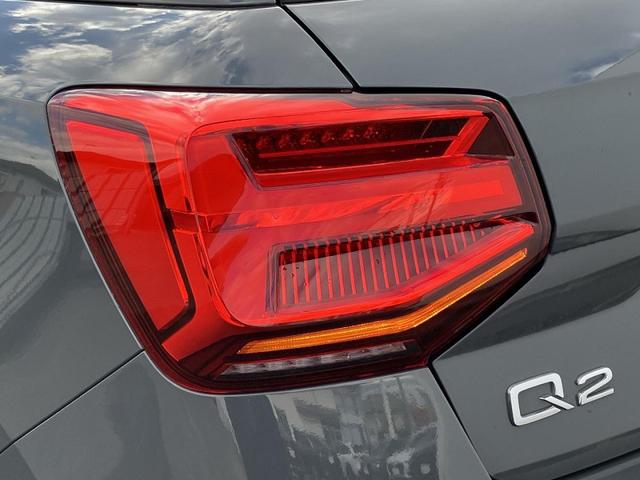 Q2 30TFSIスポーツ オプション17インチAW アシスタンスPKG ナビゲーションPKG レーンアシスト サイドアシスト ACC スマホ連携 バーチャルコックピット バックカメラ シートヒーター 電動リアゲート 1オーナー(22枚目)