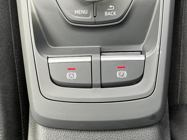 Q2 30TFSIスポーツ 1オーナー アシスタンスPKG ナビゲーションPKG レーンアシスト サイドアシスト ACC バーチャルコックピット ドライブセレクト バックカメラ 前席シートヒーター オートマチックテールゲート(25枚目)