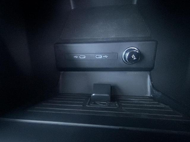 Ｑ４スポーツバック ｅ－トロン ４０ｅ－トロン　Ｓライン　ＳＯＮＯＳ　ＡＲヘッドアップディスプレイ　電動シート　ＭＭＩナビゲーションプロ　２０インチＡＷ　マトリクスＬＥＤヘッドライト　ＡＣＣ　レーンアシスト　サイドアシスト　１オーナー（26枚目）