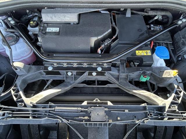 Ｑ４スポーツバック ｅ－トロン ４０ｅ－トロン　Ｓライン　ＳＯＮＯＳ　ＡＲヘッドアップディスプレイ　電動シート　ＭＭＩナビゲーションプロ　２０インチＡＷ　マトリクスＬＥＤヘッドライト　ＡＣＣ　レーンアシスト　サイドアシスト　１オーナー（29枚目）