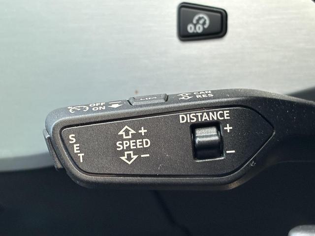 A4 40TDIクワトロ Sライン SラインプラスPKG TVチューナー コンフォートPKG 全周囲カメラ パークアシスト マトリクスLED シートメモリー アンビエントライト スマホ連携 サイドアシスト レーンアシスト 1オーナー(9枚目)