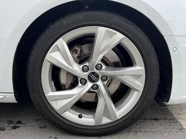 A4 40TDIクワトロ Sライン SラインプラスPKG TVチューナー コンフォートPKG 全周囲カメラ パークアシスト マトリクスLED シートメモリー アンビエントライト スマホ連携 サイドアシスト レーンアシスト 1オーナー(23枚目)