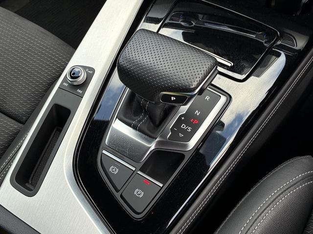 A4 40TDIクワトロ Sライン SラインプラスPKG TVチューナー コンフォートPKG 全周囲カメラ パークアシスト マトリクスLED シートメモリー アンビエントライト スマホ連携 サイドアシスト レーンアシスト 1オーナー(28枚目)