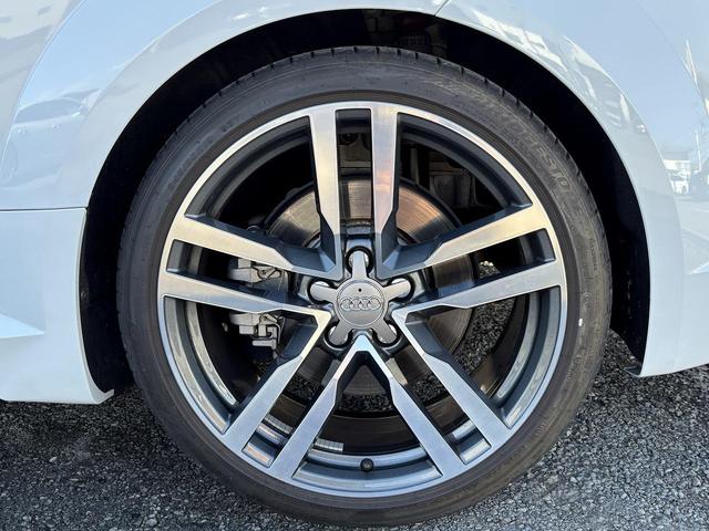 TTクーペ 45TFSIクワトロ Sラインパッケージ ブラックスタイリングPKG コンフォートPKG OP19インチAW TVチューナー マトリクスLEDライト プライバシーガラス アルカンターラレザー パドルシフト サイドアシスト パワーシート(23枚目)