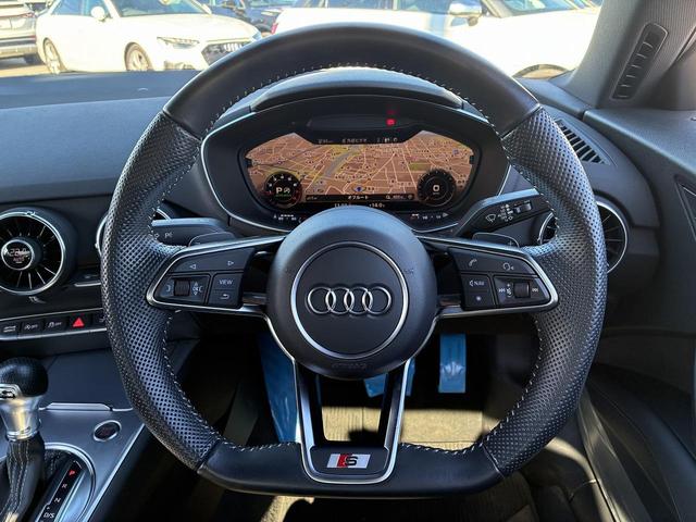 TTクーペ 45TFSIクワトロ Sラインパッケージ ブラックスタイリングPKG コンフォートPKG OP19インチAW TVチューナー マトリクスLEDライト プライバシーガラス アルカンターラレザー パドルシフト サイドアシスト パワーシート(25枚目)