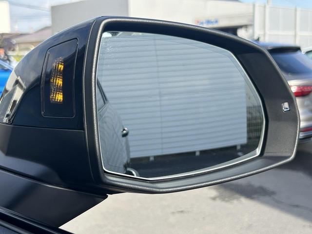 Q7 50TDIクワトロ Sライン レザーシートPKG ブラックスタイリングPKG OP21インチAW デジタルOLEDリアライト オールホイールステアリング シートマッサージ機能 レーザーライトPKG 1オーナー(11枚目)